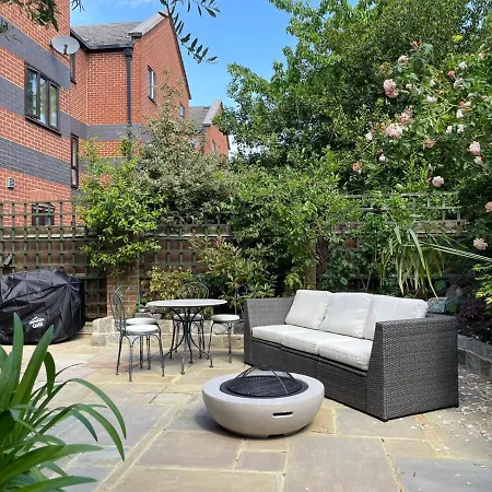 Stylish 1-Bed Studio
